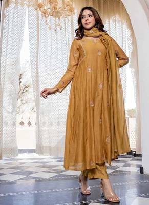 Beige Mul Kurti Suit Set 2