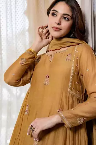 Beige Mul Kurti Suit Set