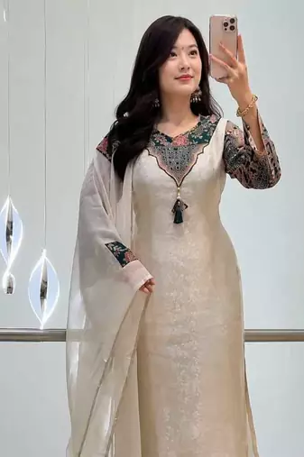 Cream Solid Cotton Kurta Set
