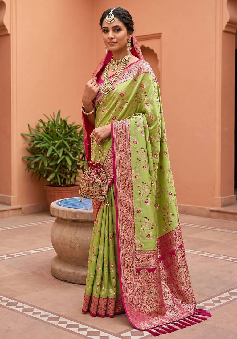 indian green heavy zari weaving work banarasi silk blend saree