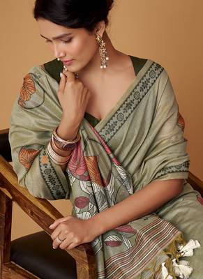 light olive soft jamdani cotton blend floral digital printed pallu festive wear saree 4