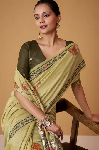 ligh cream soft jamdani cotton blend floral digital printed pallu festive wear saree