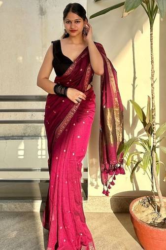Wine woven border handloom cotton saree with blouse piece