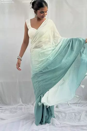 White & sea blue tie & dye mul cotton saree with blouse piece