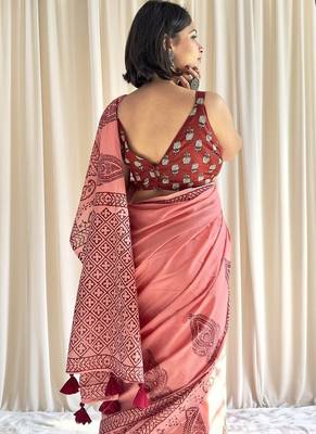 Hand block printed pink mulmul saree with blouse piece 3