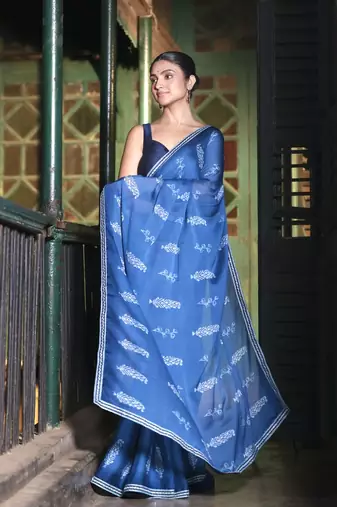 Soft moss crepe blue printed saree with blouse piece