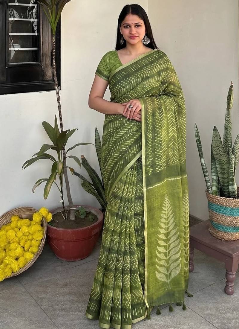 Green leheriya chanderi cotton saree with blouse piece