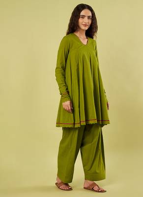 Olive green handwoven cotton co ord set 3
