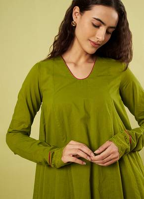Olive green handwoven cotton co ord set 5