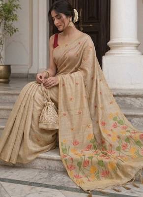 Golden floral pichwai work jamdani silk sareewith blouse piece 3