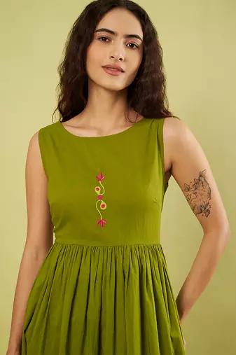 Olive green handwoven cotton high slit kurta and pant