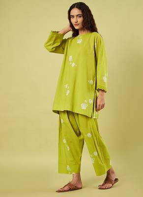 Lime green and pink printed cotton chiffon kurta set 2