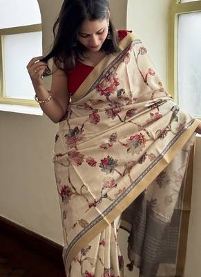 Cream floral soft silk saree with blouse piece 4