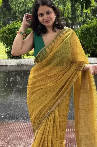 Yellow checked linen blend saree with blouse piece