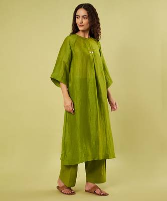 Olive green handwoven linen khadi kurta and salwar 3