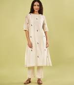 Ivory embroidered chanderi kurta set