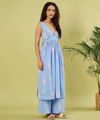 Light blue floral printed cotton kurta and palazzo set 2