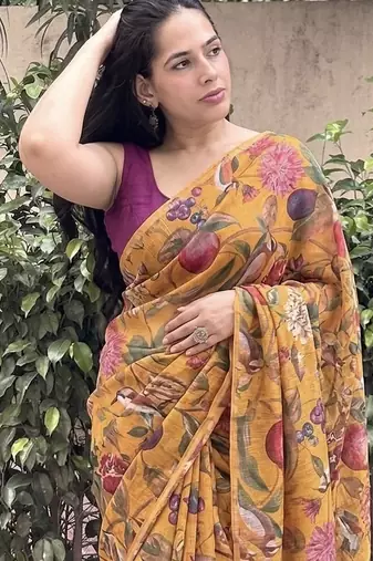 Mustard floral chiffon saree with blouse piece