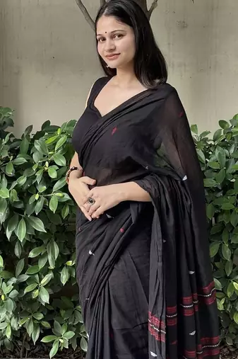 Black & red handwoven cotton saree with blouse piece