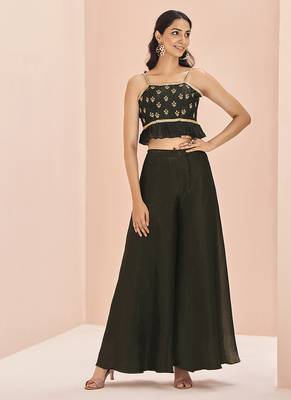 Classic black hand work crop top palazzo set 5