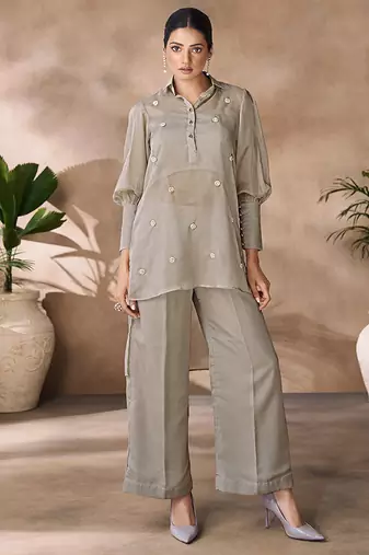 Green hand-embroidered organza co-ord set