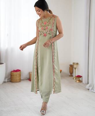 Elegant pista green georgette embroidered straight kurta with coordinated tapered pants set 4