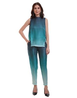 Blue gradient sleeveless pants set 5