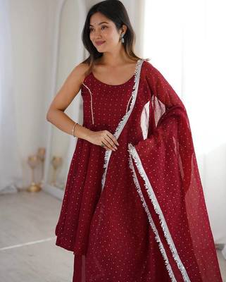 Women red embellished peplum kurti sharara set with scallop border dupatta 2