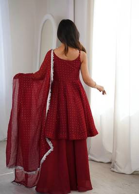 Women red embellished peplum kurti sharara set with scallop border dupatta 4