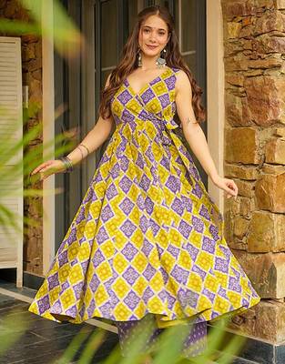 Mehendi digital printed rayon anarkali kurta with bottom set 1