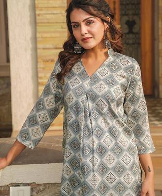 Grey digital printed rayon straight kurta with bottom set 3