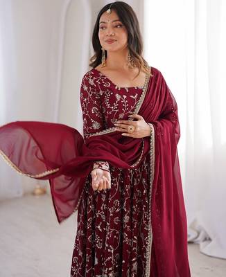 Maroon floral embroidered anarkali kurti pant set with dupatta 2