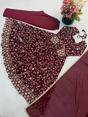 Maroon floral embroidered anarkali kurti pant set with dupatta 4