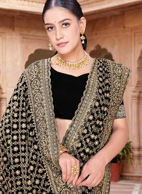 Designer black zari embroidery zarkan work georgette saree 2