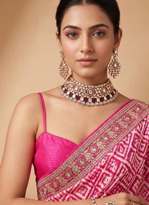 Gold plated maroon kundan choker necklace set with maang tikka 5