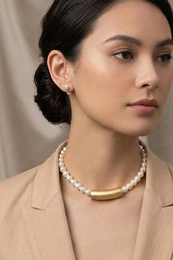 Gold plated golden pill choker neckpiece