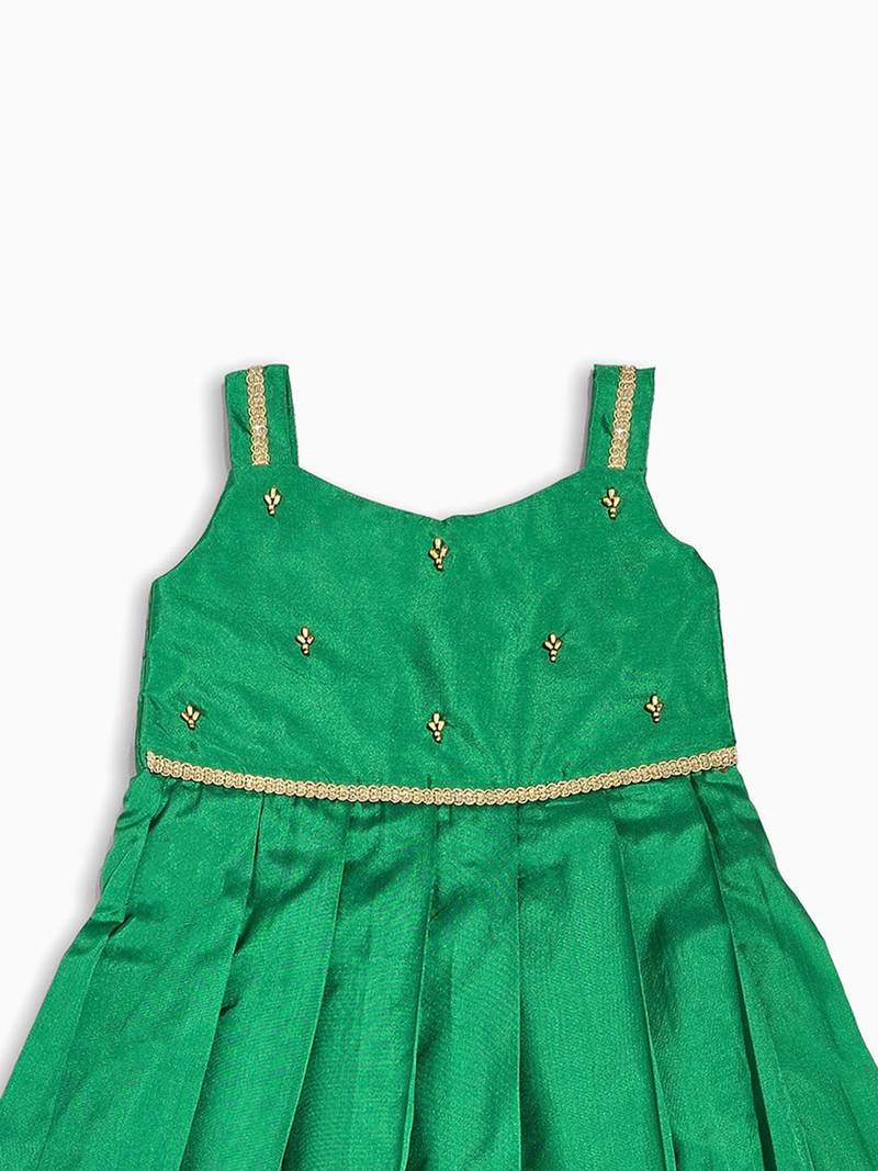 Minipattu green zari butta frock for girls