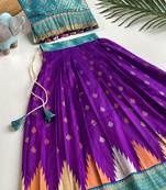 Beautiful girl’s set crafted in soft woven fabric features elegant panel work and fine detailing,