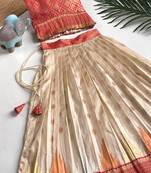 Beautiful girl’s set crafted in soft woven fabric features elegant panel work and fine detailing,