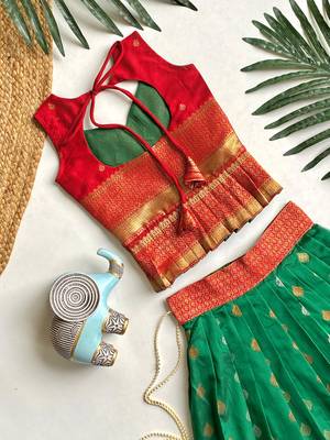 Beautiful girl’s set crafted in soft woven fabric features elegant panel work and fine detailing, 2