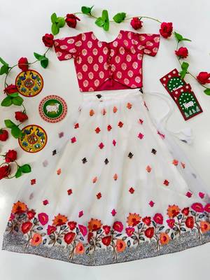 Designer lehenga choli set perfect for festive occasions weddings and celebrations 2