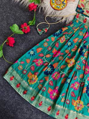 Girls rama floral woven lehenga choli set with tie-up top & flowy skirt 3