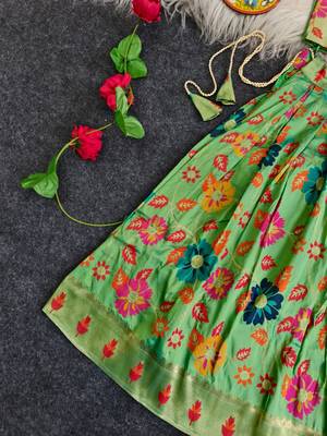 Girls pista floral woven lehenga choli set with tie-up top & flowy skirt 3