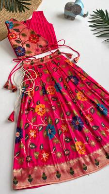 Girls pink floral woven lehenga choli set with tie-up top & flowy skirt 1