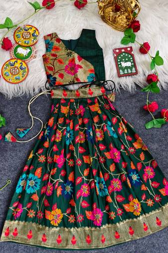 Girls green floral woven lehenga choli set with tie-up top & flowy skirt