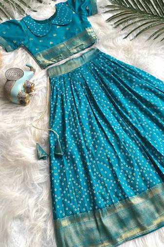 Girls sky bandhani skirt and top set with radha krishna motif back design