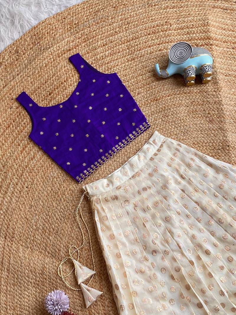 Girls off-white embroidered silk blend polka dot skirt with zari weaving top