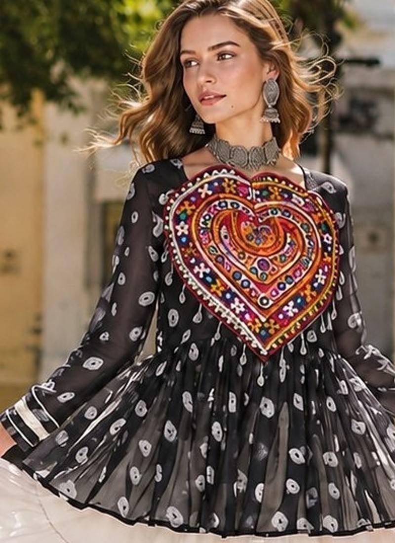 Black&White Cotton Readymade Navratri Lehenga Choli with Kutchi Gamthi Patchework