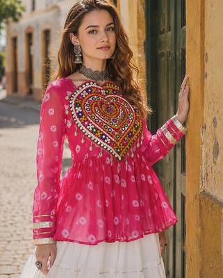 Rani&White Cotton Readymade Navratri Lehenga Choli with Kutchi Gamthi Patchework 3