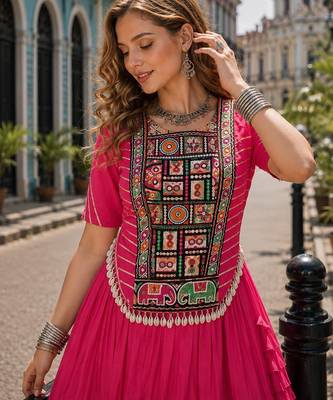 Pink Cotton Readymade Navratri Lehenga Choli with Kutchi & Patchework 3